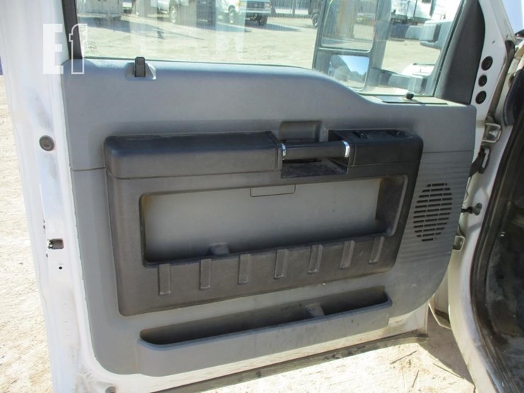 2015-ford-f350-image-11