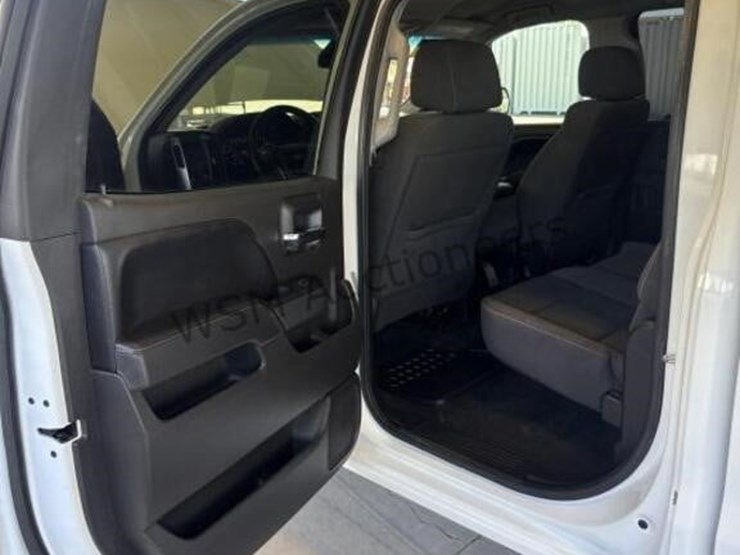 2016-chevrolet-silverado-1500-image-27