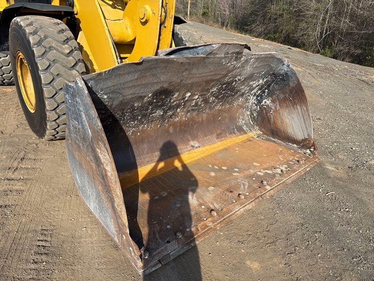 2020-caterpillar-938m-image-8