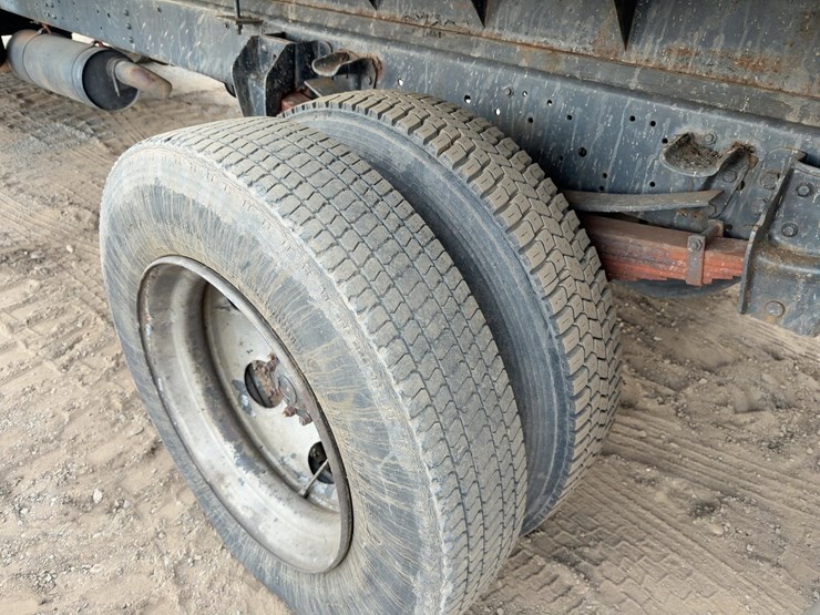 1987-ford-f600-image-13