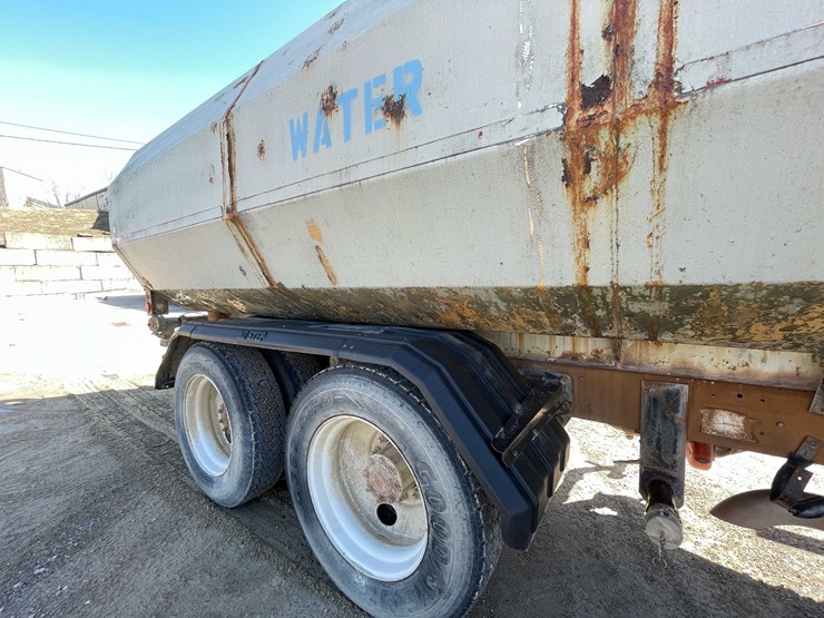 1987-ford-ltl9000-image-129