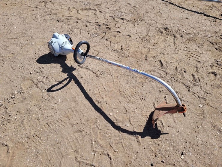 stihl-fs40c-weed-eater-image-1