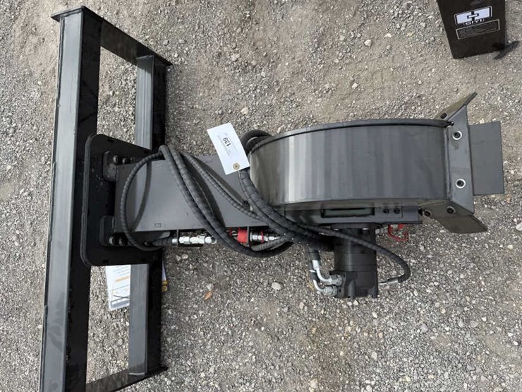 #139-•-skid-steer-stump-grinder-image-2