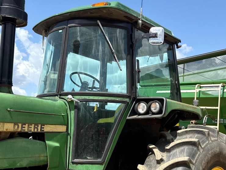 john-deere-4840-image-12