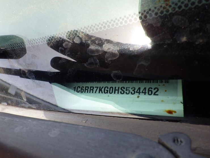 2017-dodge-1500-image-15