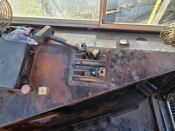 ottwa-30-jockey-truck-(runs)-image-32