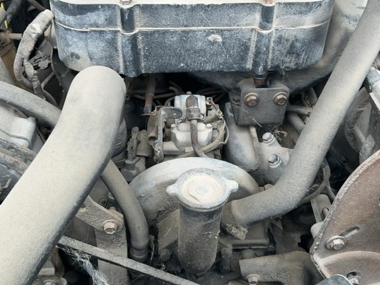 1984-ford-f350-image-12