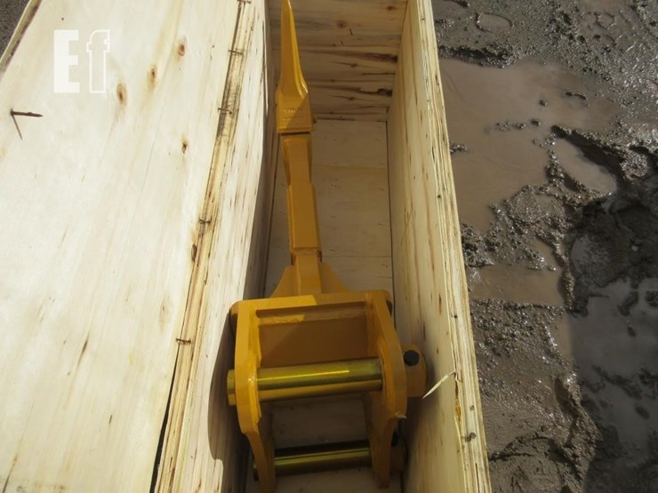 caterpillar-305-image-2