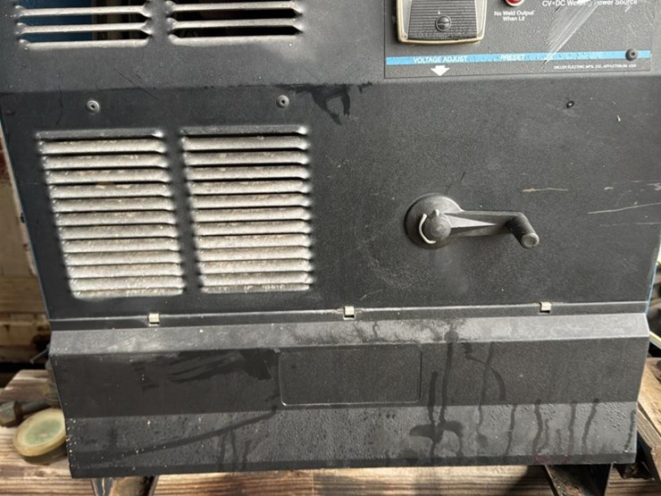 #253-•-miller-welder-image-4