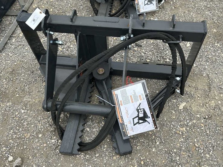 #28-•-skid-steer-tree-post-puller-image-1
