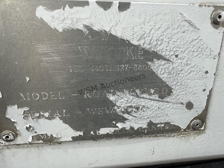 2001-freightliner-fc70-image-14