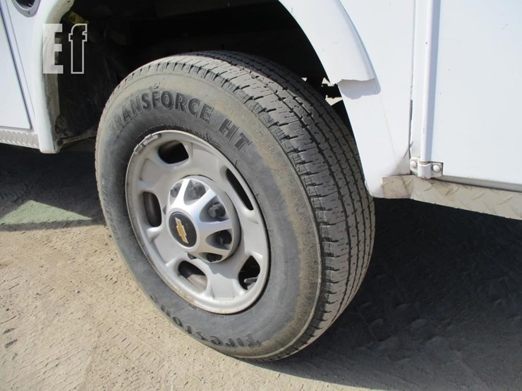 2015-chevrolet-2500hd-image-15