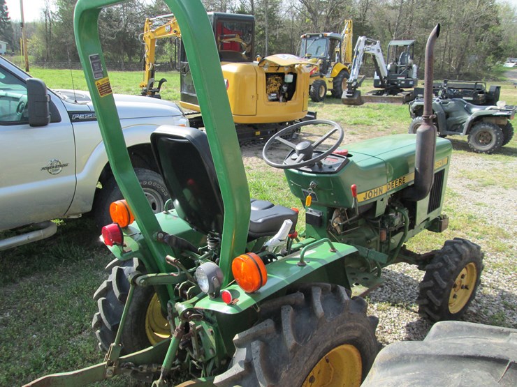 1984-john-deere-650-image-3