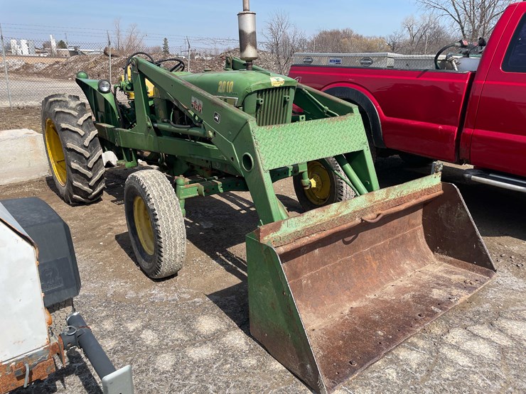 1961-john-deere-2010-image-3