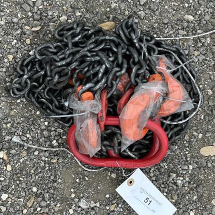 #51 • (2) 5/16" 7' G80 Double Chain Sling
