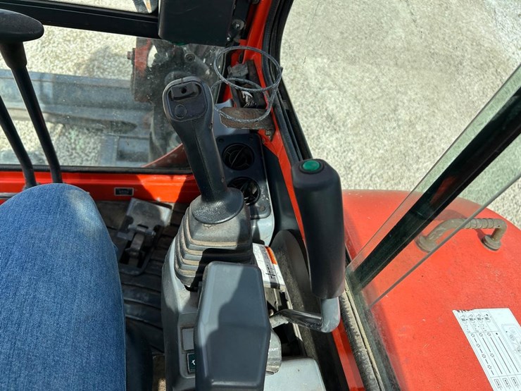 kubota-kx121-3s-image-21