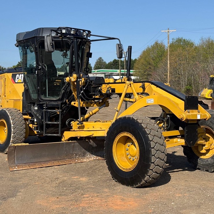2019 CATERPILLAR 120M