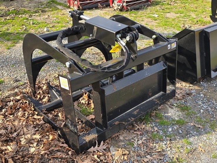 new-jmr-40"-mini-skidloader-grapple-image-2