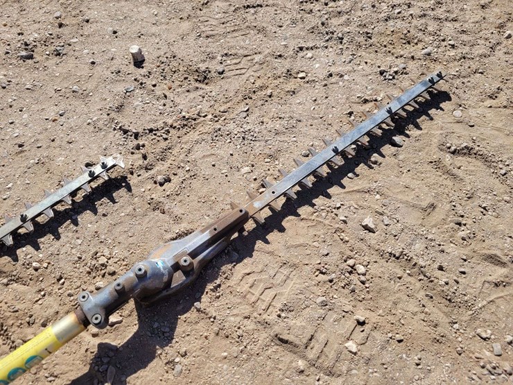 (3)-weed-eater-attachments-(edger-and-trimmers)-image-5