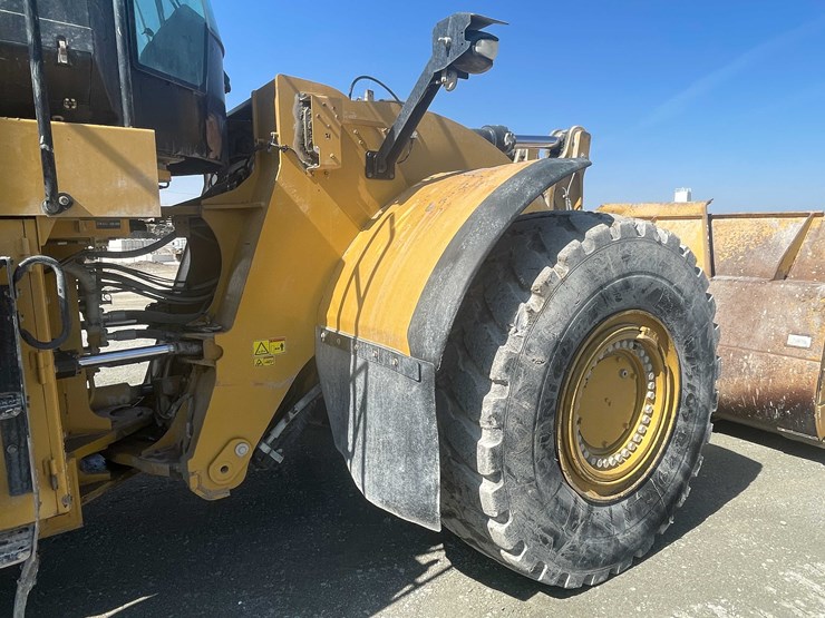 caterpillar-982m-image-17