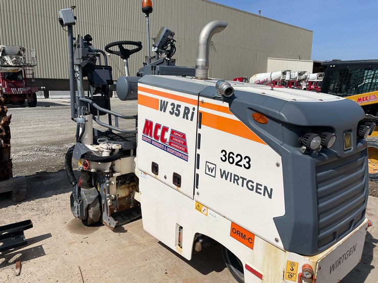 #5690-•-2017-wirtgen-w35ri-milling-machine-image-5