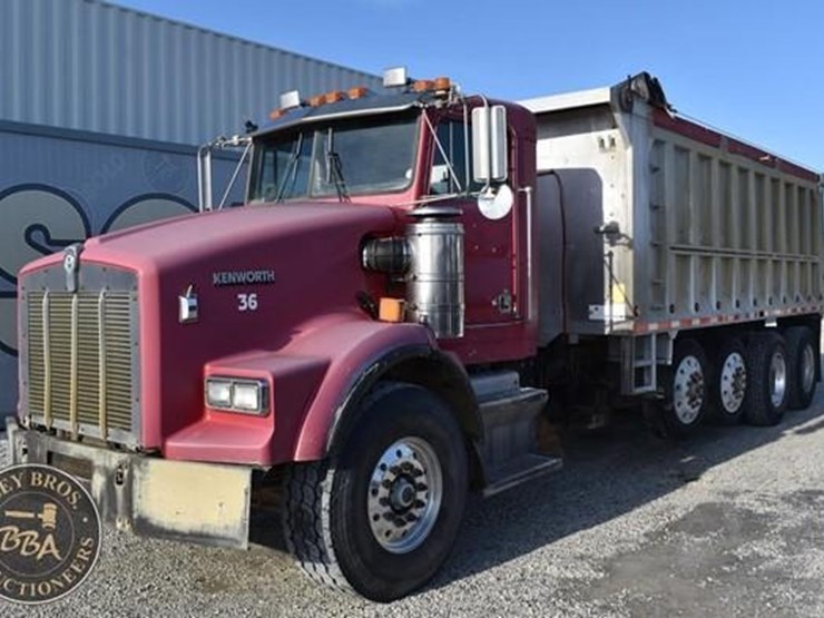 1995-kenworth-t800-image-3