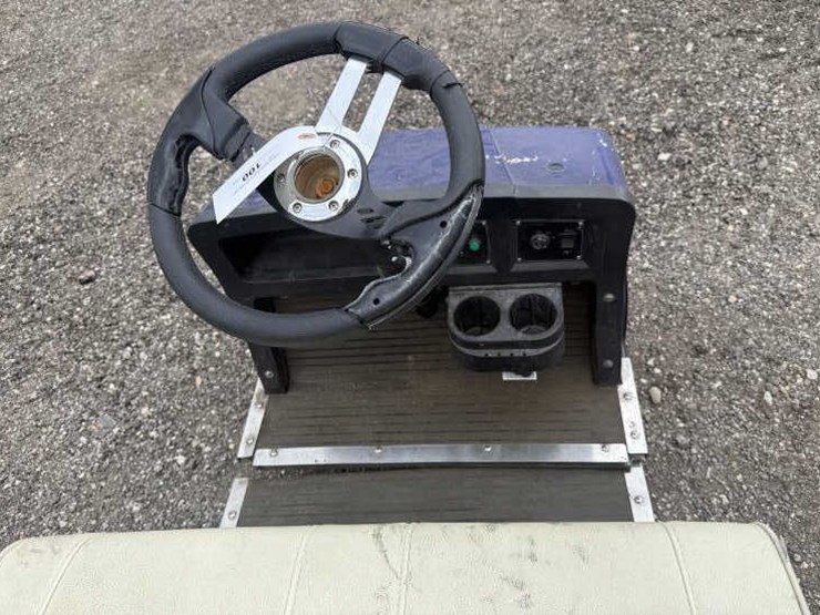 #100-•-cricket-mini-golf-cart-image-7