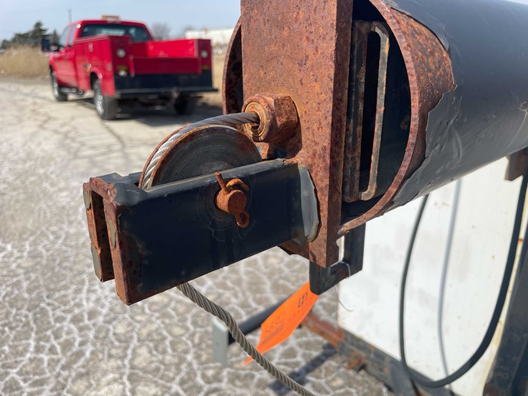 #5692-•-wacker-light-tower-image-16