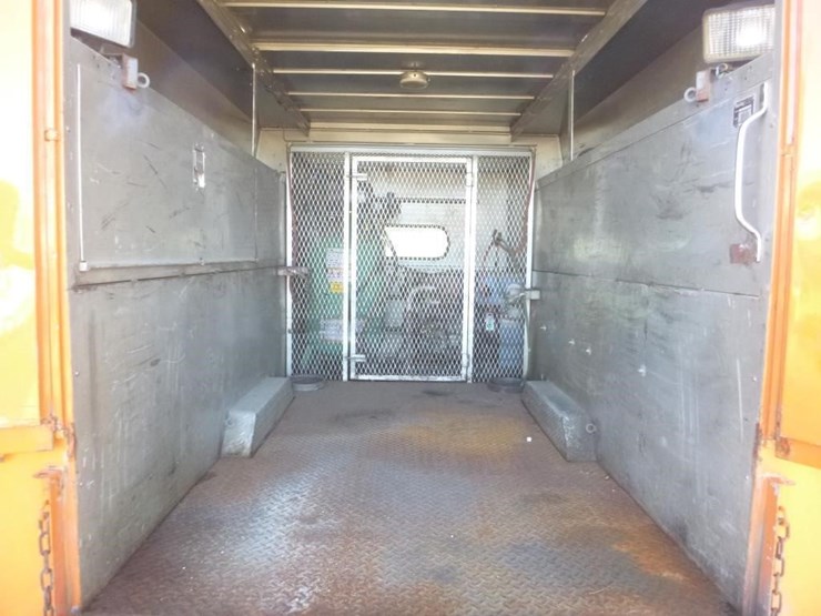 1997-ford-f350-image-8