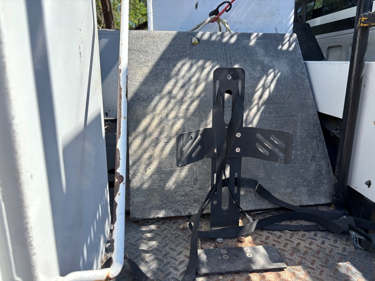 2010-ford-f750-image-46