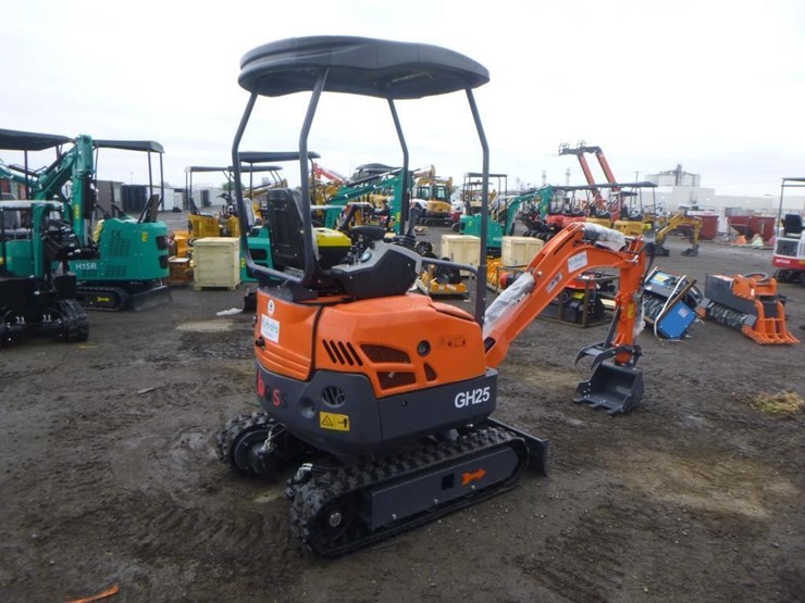 aboss-gh25-hydraulic-excavator-image-3