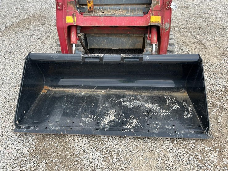 takeuchi-tl8-image-9