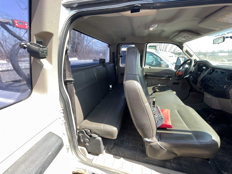 #5672-•-2010-f250-4x4-extended-cab-(has-wi-title)-image-83