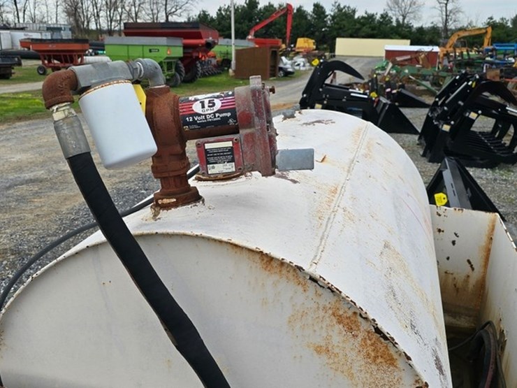 white-fuel-tank-w/electric-pump-image-5