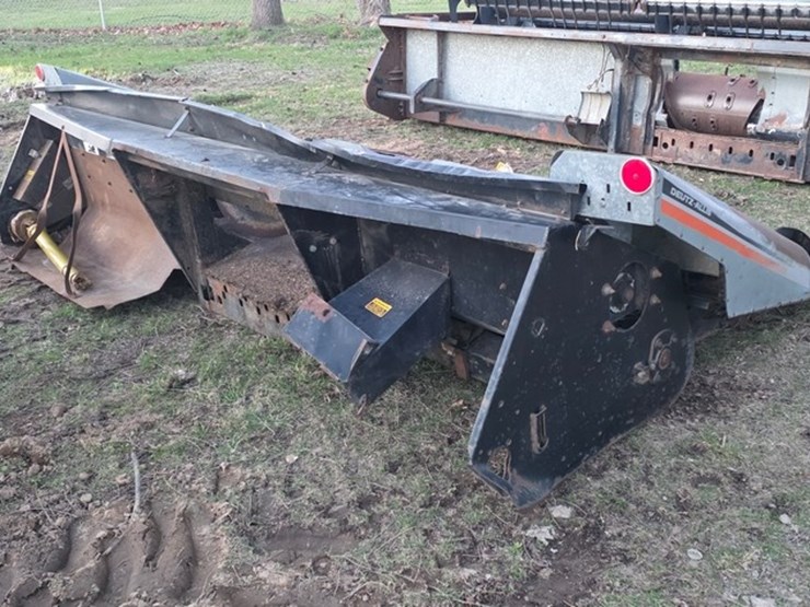 deutz-allis-4-row-corn-head-image-1