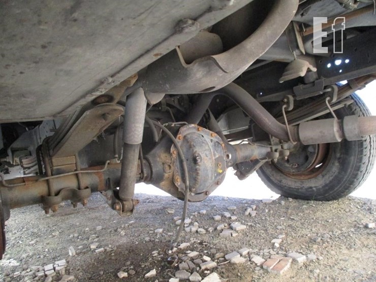 2002-dodge-2500-image-16