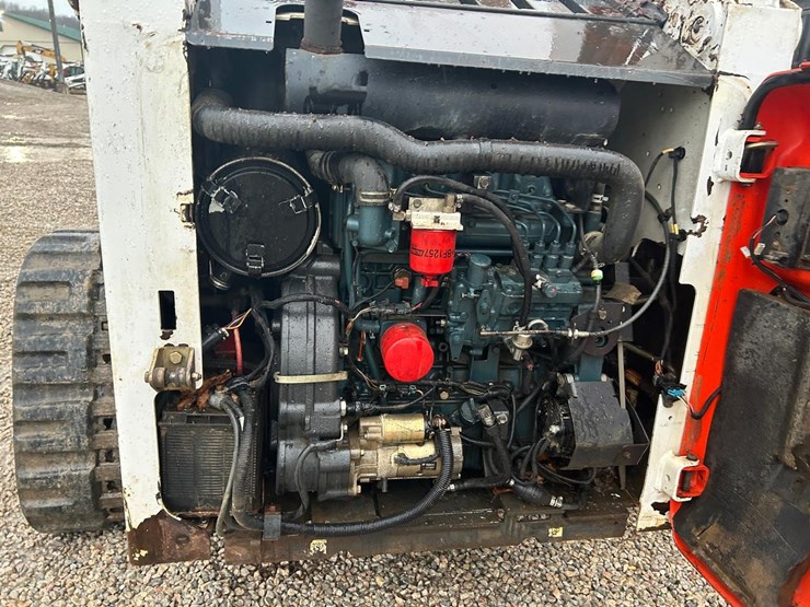 bobcat-t320-image-16