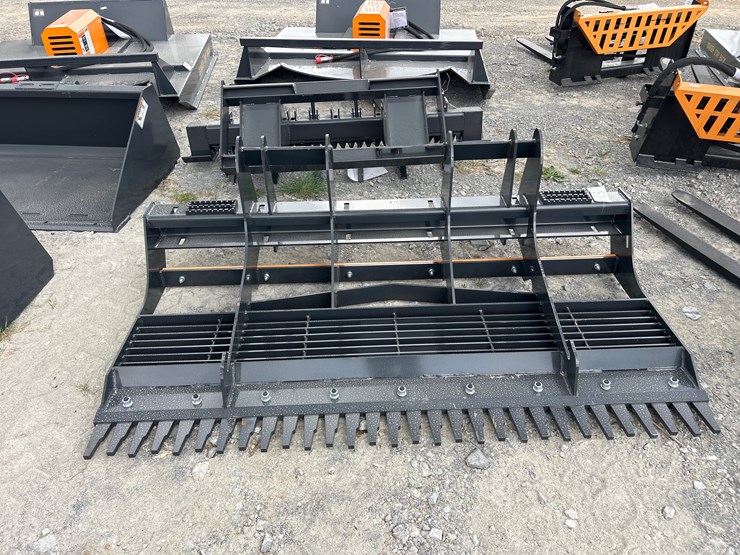 #93-•-78”-skid-steer-land-leveler-image-2