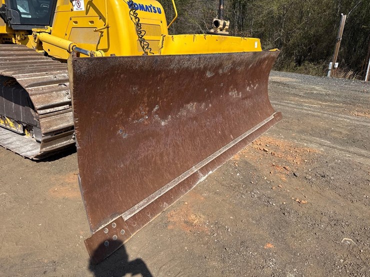 2021-komatsu-d71px-24-image-7