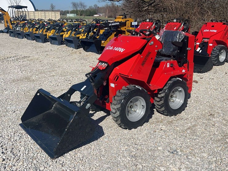 2026-agt-industrial-sda-140w-mini-wheel-loader-image-1
