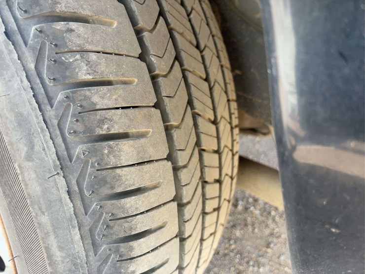 2011-ford-crown-victoria-lx-police-/-sedan-4d-image-38