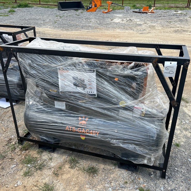 #69 • 40 GALLON TWO STAGE AIR COMPRESSOR
