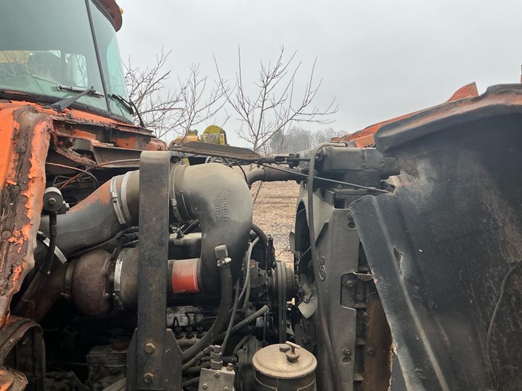 #303-•-mack-crane-truck-image-14