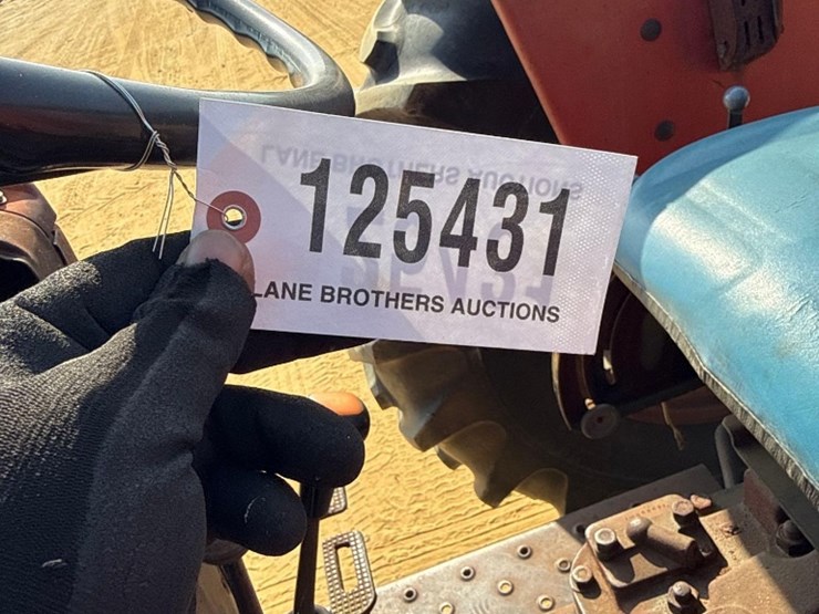 massey-ferguson-175-image-14