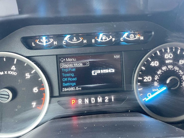 #5673-•-2015-f150-xlt-4x4-extended-cab-(has-wi-title)-image-65