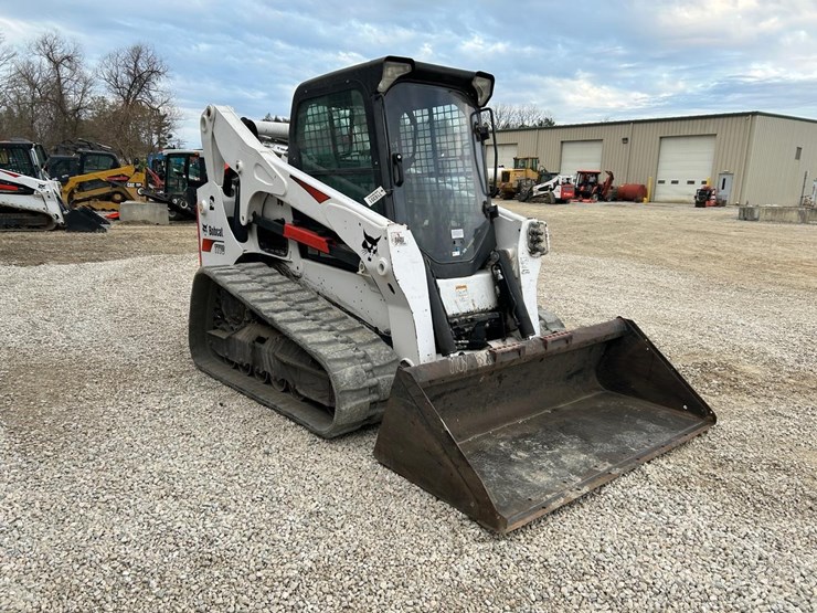 2020-bobcat-t770-image-6