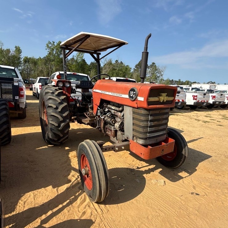 MASSEY-FERGUSON 165