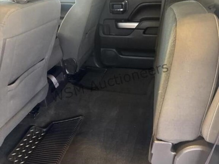 2016-chevrolet-silverado-1500-image-25