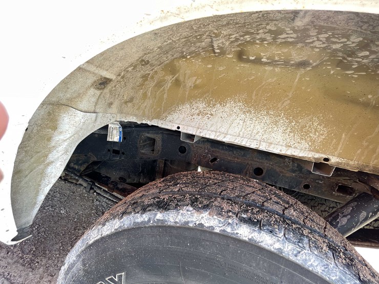 #5673-•-2015-f150-xlt-4x4-extended-cab-(has-wi-title)-image-28