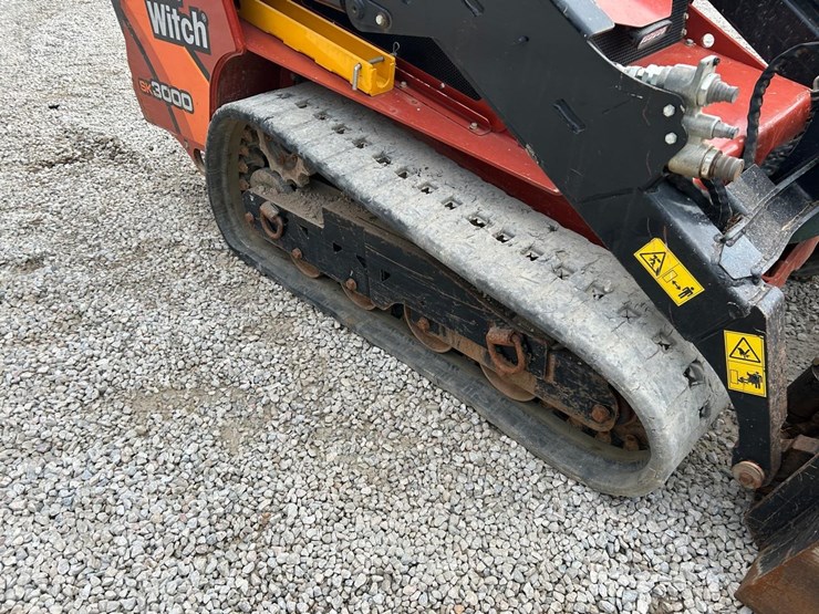 2021-ditch-witch-sk3000-image-14